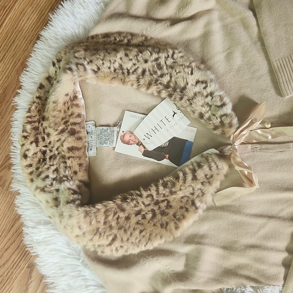 WHITE STAG Small Faux Fur Trim Sweater Women's Button Front Fall Sweater - Picture 6 of 11